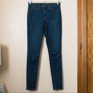 Universal Thread | High Rise Dark Blue Jeggings